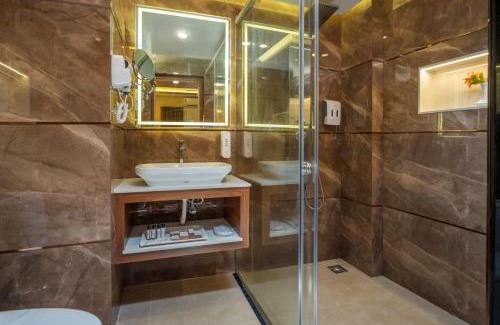 Kumily Hotel | The Grand