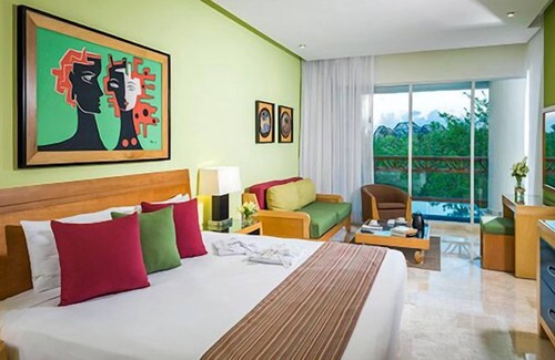 Adolfo Lopez Mateos Resort | THE Grand Mayan ONE Bedroom Suite