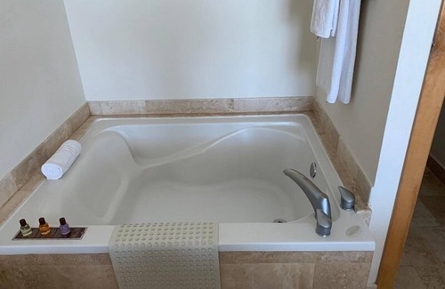 Adolfo Lopez Mateos Resort | THE Grand Mayan ONE Bedroom Suite