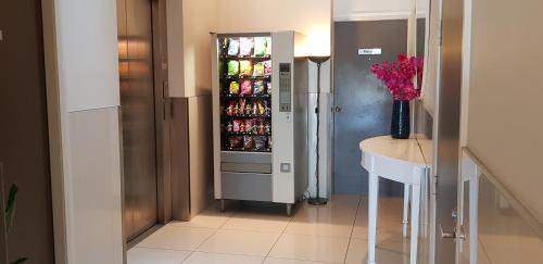 Griffith Hotel | The Grand Motel