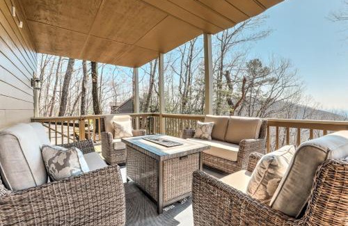 Big Canoe House | The Grateful Den - Cozy retreat in Big Canoe