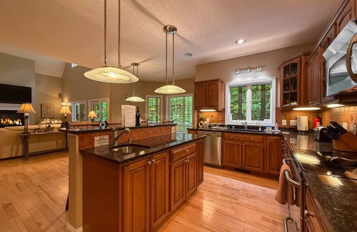 North Conway House | The Great Escape | 6100 ft.² | Theater | Hot Tub