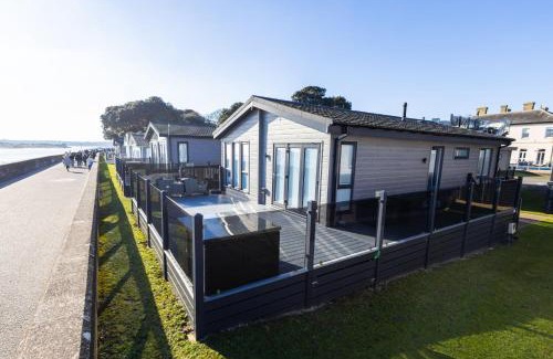 Mudeford House | The Great Escape