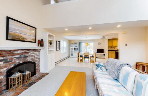 East Falmouth House | The Great Escape