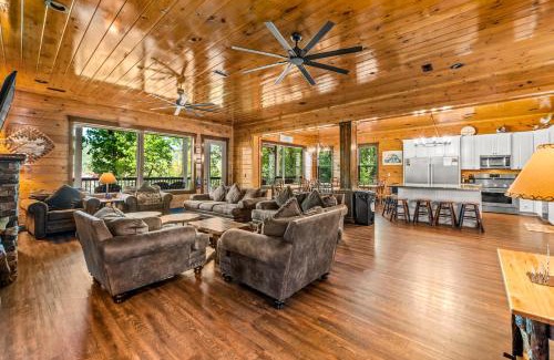 Gatlinburg House | The Great Maple Retreat by Stony Brook Cabins