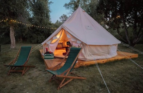 Ririe RV Rental | The Great Yellowstone