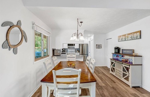 Henrico House | The Greatest Cove, Man! | Spectacular Panoramic Playground