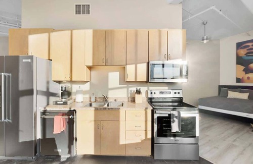West Main Historic District Apartment | The Greatest (Downtown Louisville)