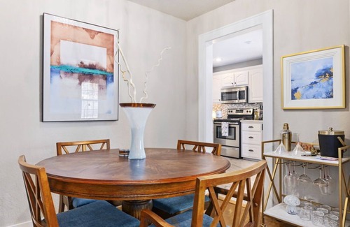 Downtown House | The Green Door Hideaway