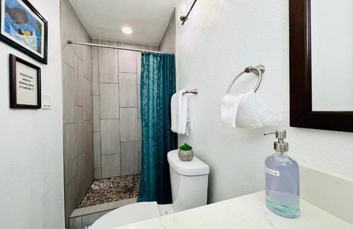 Thornton Villa | The Green House-10-15min drive to Downtown Denver