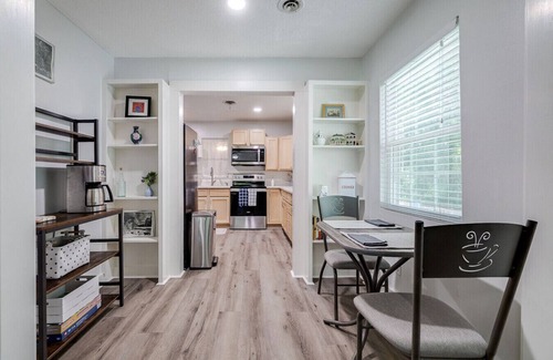Savannah House | The Green Marsh Cottage