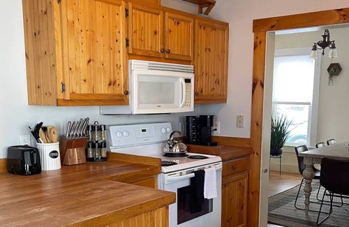 East Haven  Rutland County Apartment | The Green Mountain Getaway