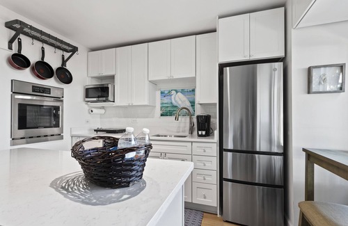 Beaufort Condo | The Grey Pearl on Port Royal's Battery Creek