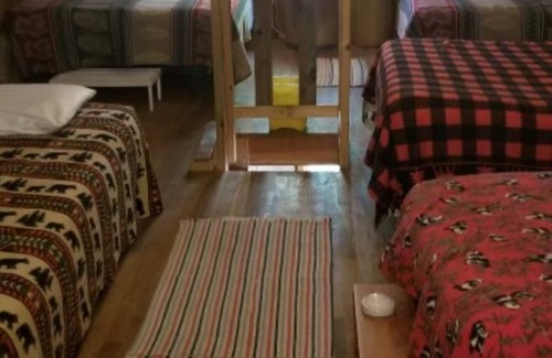 Boulder Junction Cabin | The Guest Cabin - Lakeside cabin with large screened in porch and fireplace