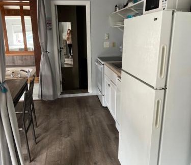 Downtown Cannon Beach Hotel | The Guesthouse Ocean View Cottages