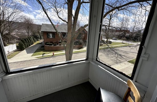 Hammondsport Apartment | The Gulf Stream House Unit 12