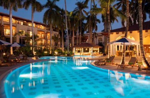 North Hotel Zone Resort | The Hacienda at Krystal Grand Puerto Vallarta- All Inclusive