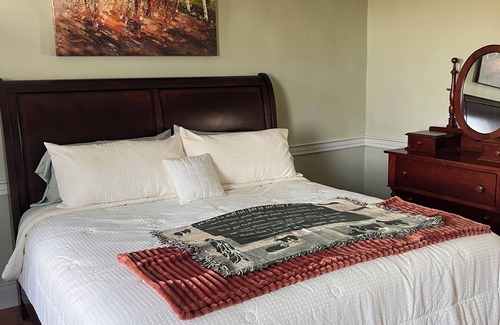 Harrodsburg Other | The Hager Hideaway