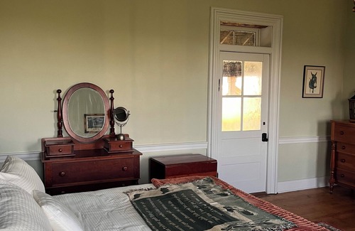 Harrodsburg Other | The Hager Hideaway