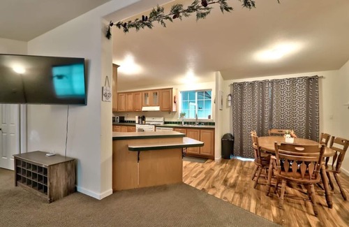 Nampa House | The Haire Haus Summar