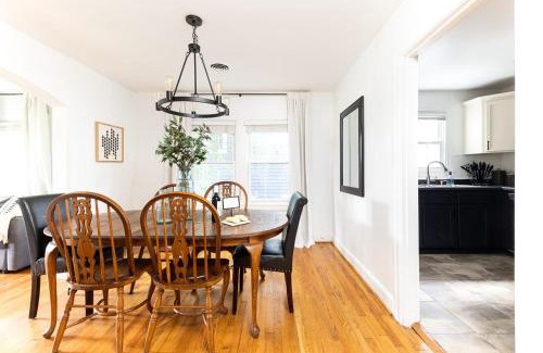 South Nashville House | The Hamilton - In Trendy WeHo & 1 mile to Broadway