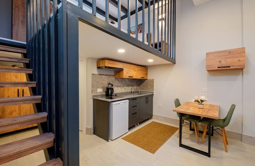 Avcilar Apartment | The Han YK
