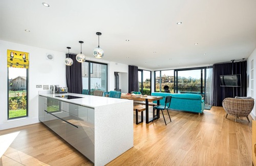 Cirencester House | The Hangout (ML15), Lower Mill Estate, Cotswolds
