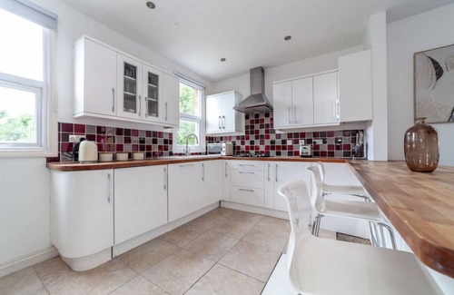 Harlesden Apartment | The Harlesden Villas