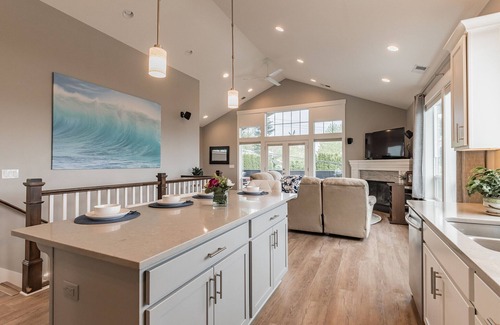 Troutdale House | The Harlow House Gateway to the Gorge