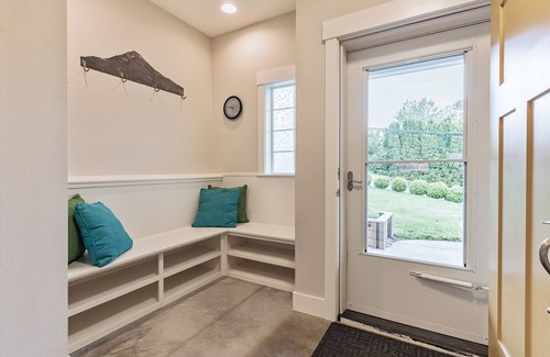 Troutdale House | The Harlow House Gateway to the Gorge