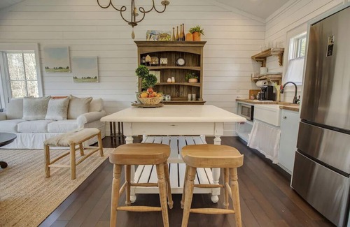 Scaly Mountain Cottage | The Harvest House Cottage - Mountain Vineyard Getaway