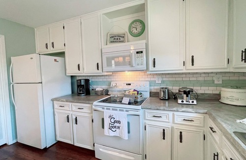 Woodway House | THE HAVEN @ CHAPEL RIDGE #2 in Waco for Exceptional Reviews! Ranked #7 in all TX