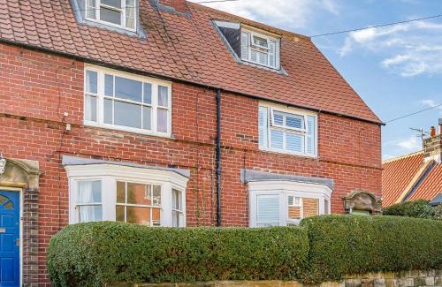 Fylingthorpe House | The Haven