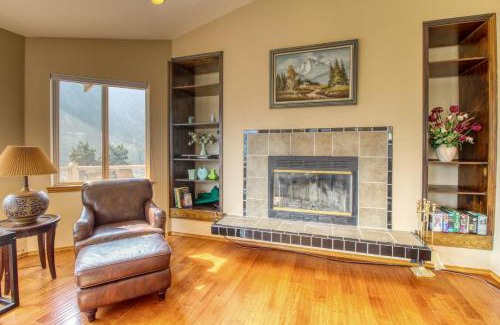 Helios Hills House | The Hawks Nest