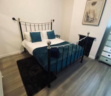 Kettering Apartment | The Hawthorn