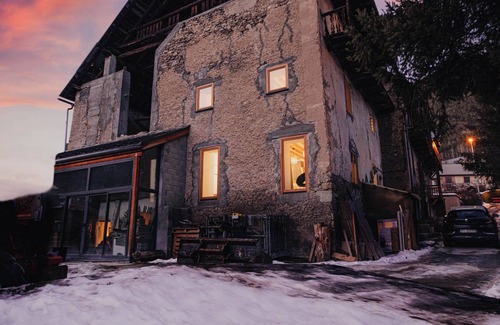 Forville Ski Chalet | The Haybarn – Boutique Catered Chalet in Serre Chevalier with Panoramic Views