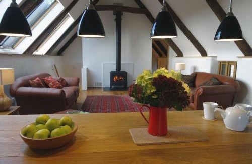 Newton Abbot House | The Hayloft