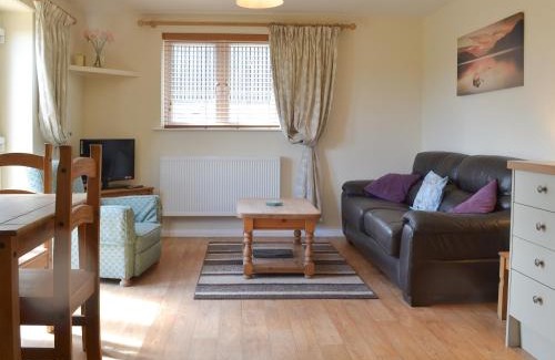 Broad Hinton House | The Hayloft - 28836