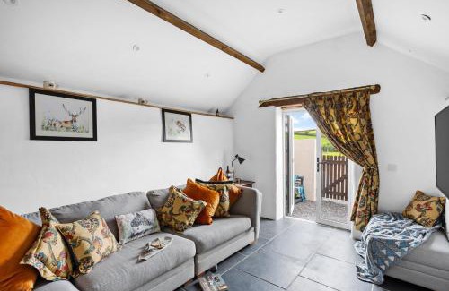 Christchurch House | The Hayloft