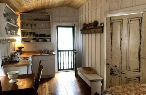 Cashiers Cabin | The Hemlock Cabin – Part of Cashiers Lake Cabins