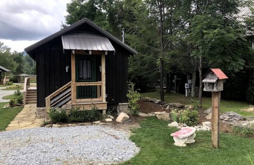 Cashiers Cabin | The Hemlock Cabin – Part of Cashiers Lake Cabins