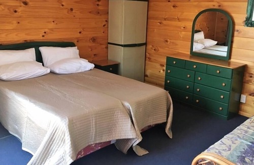 Pukehina House | The Hen House - Book a little break away now!