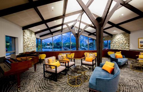 Mount Cook Village Hotel | The Hermitage Hotel Mt Cook