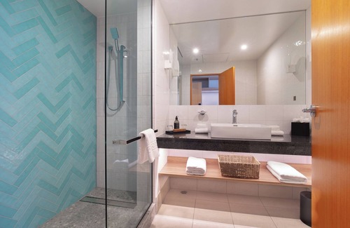 Mount Cook Village Hotel | The Hermitage Hotel Mount Cook