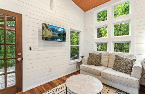Trenton House | The Hickory Tiny Home in Menlo