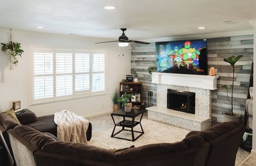 Visalia House | The Hidden Paradise/Pool & Spa/Family Friendly/45 Min To The Sequoias