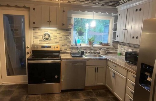 Tallahassee House | The Hidden Treasure near FSU