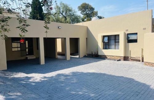 Sandown House | The Hide in Sandown-Sandton