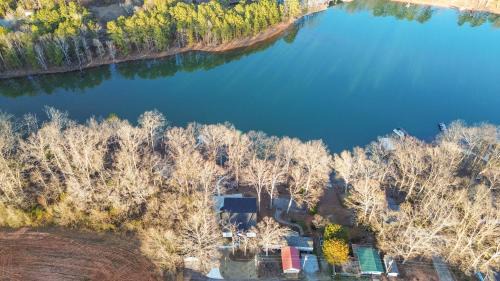 Townville House | The Hideaway at Lake Hartwell