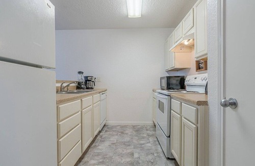 Galveston Apartment | The Hideaway-Jamaica Beach Gem